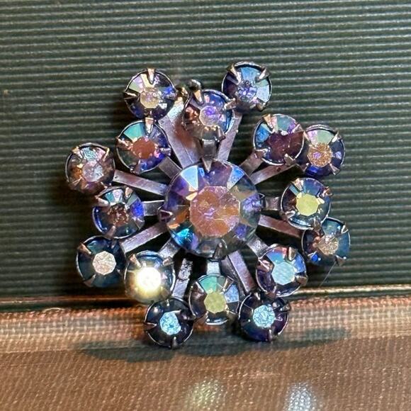 Unbranded Jewelry - Vintage AB Rhinestone Brooch – Round Floral Cluster – 1”